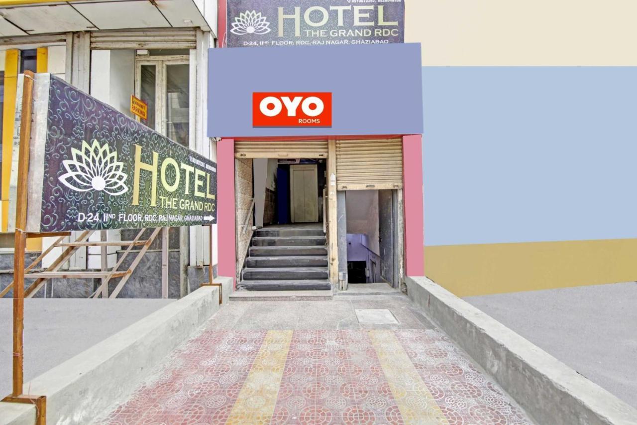 Oyo Flagship 80772 Hotel The Grand Rdc Ghaziabad Ngoại thất bức ảnh